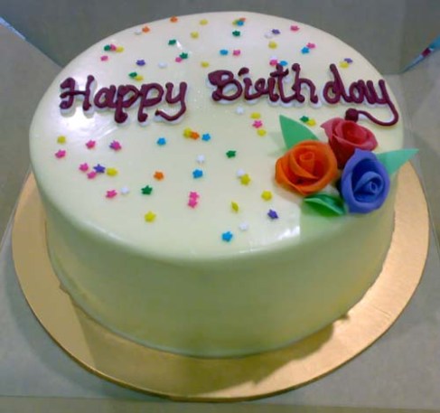 birthday-cake-with-photos.jpg?w=487&h=458